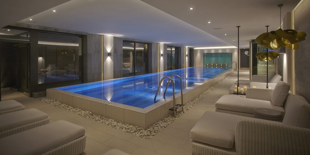Indoor infinity pool at The House Spa, Dormy House in the Cotswolds